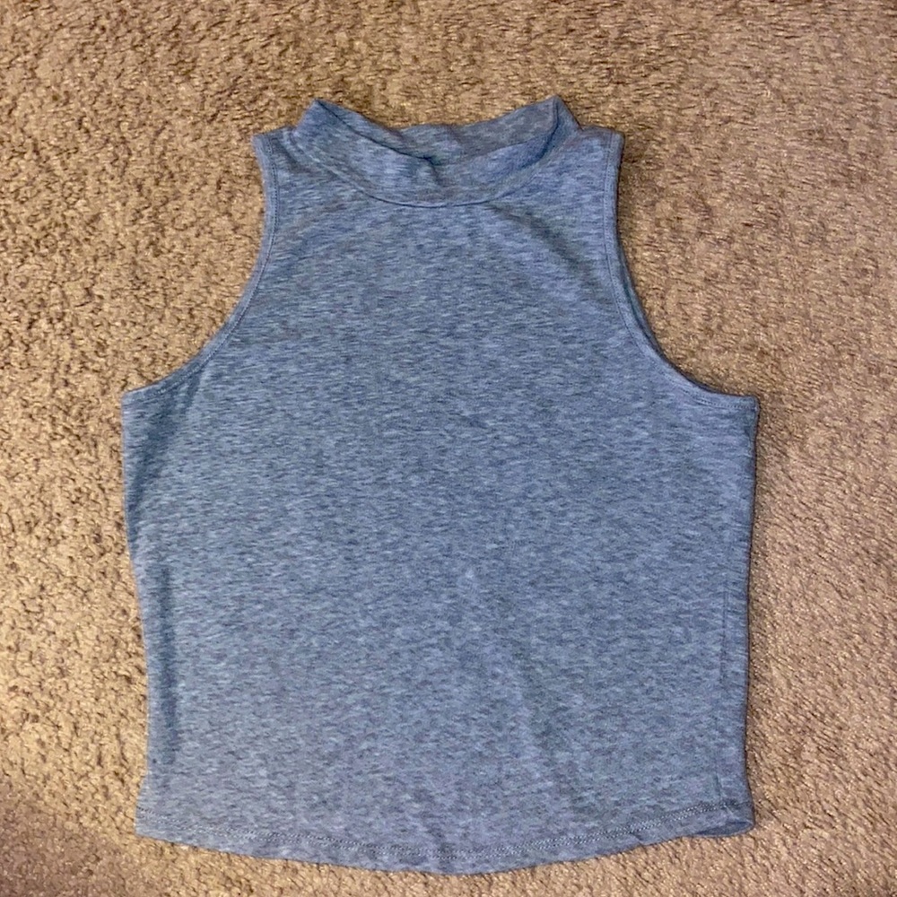 Gray top